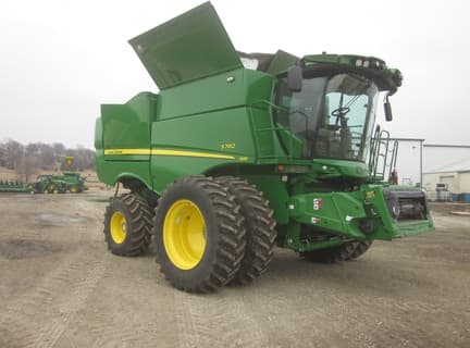 Image of John Deere S760 equipment image 2