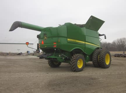 Image of John Deere S760 equipment image 3