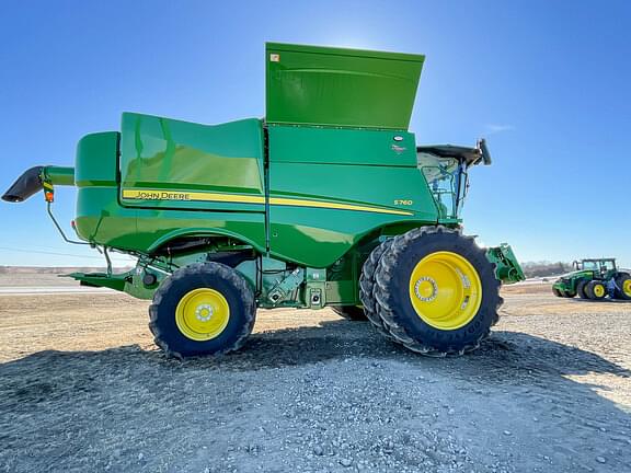 Image of John Deere S760 equipment image 3