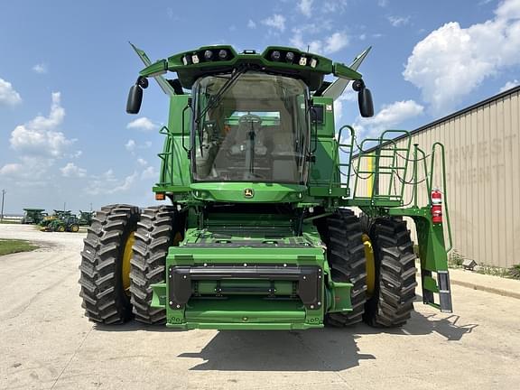 Image of John Deere S760 equipment image 1