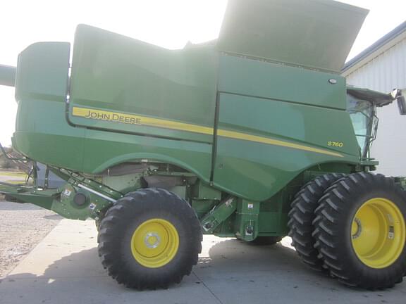 Image of John Deere S760 equipment image 2