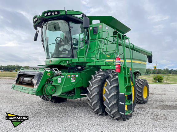 Image of John Deere S760 Primary image