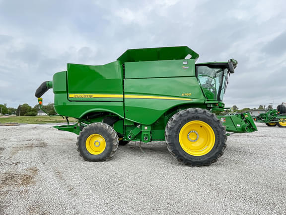 Image of John Deere S760 equipment image 3