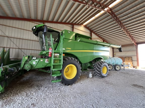 2024 John Deere S760 Equipment Image0