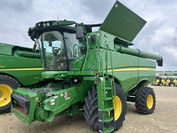 Image of John Deere S760 equipment image 3