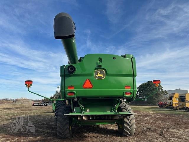 Image of John Deere S760 equipment image 4