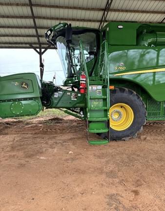 Image of John Deere S760 equipment image 2