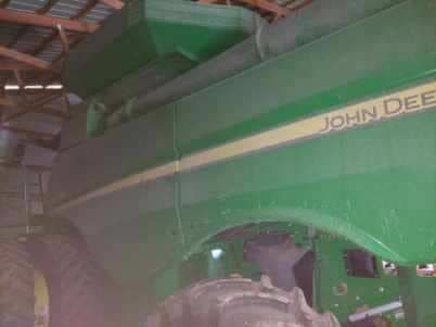 Image of John Deere S760 equipment image 4
