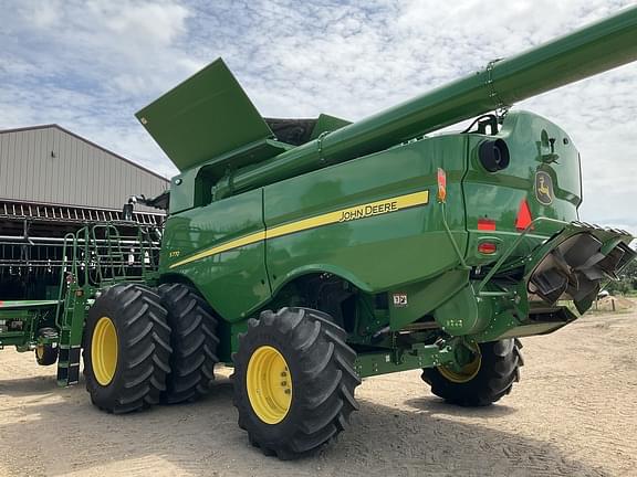 Image of John Deere S770 equipment image 3