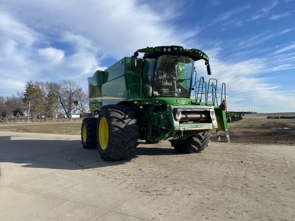 Image of John Deere S770 equipment image 3