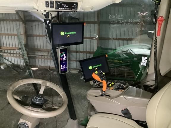 Image of John Deere S770 Image 1