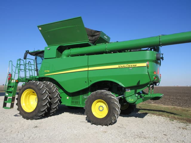 Image of John Deere S770 equipment image 4