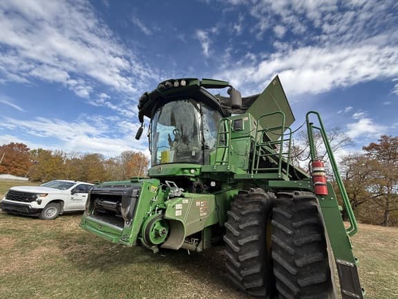 Image of John Deere S770 Primary image