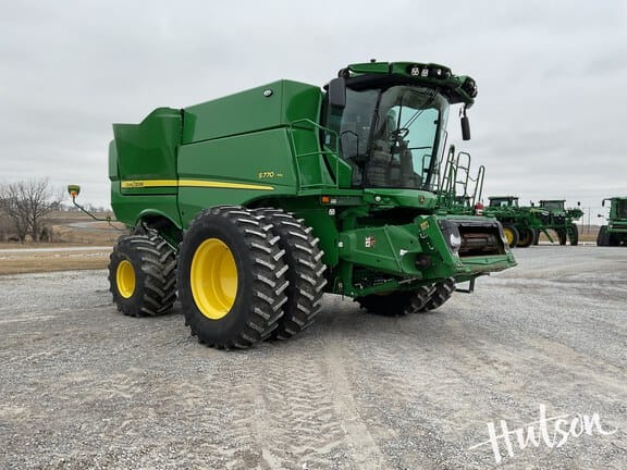 Main image John Deere S770
