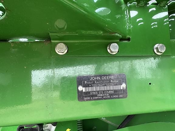 Image of John Deere S770 equipment image 1
