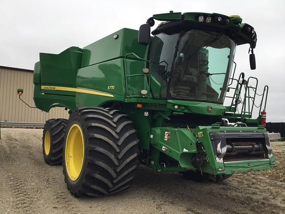 Image of John Deere S770 equipment image 1