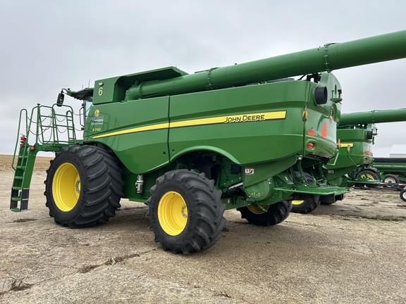 Image of John Deere S770 equipment image 2