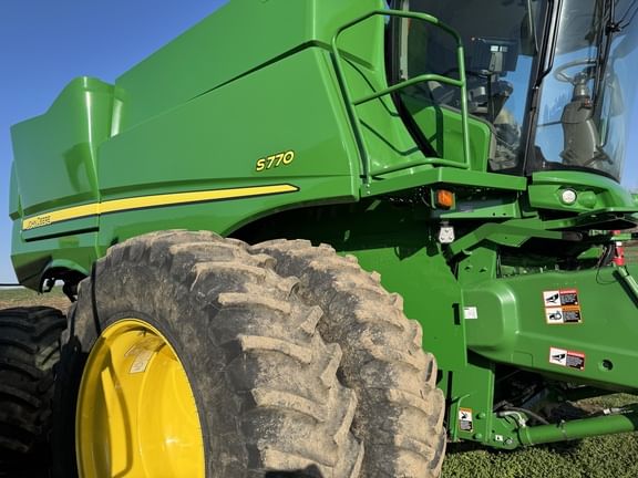 2024 John Deere S770 Equipment Image0