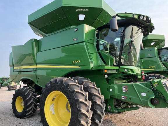 2024 John Deere S770 Equipment Image0
