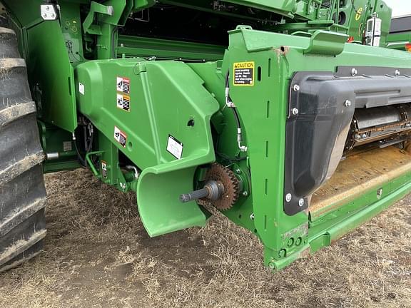 Image of John Deere S770 equipment image 3