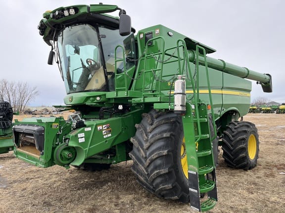 2024 John Deere S770 Equipment Image0