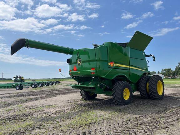 Image of John Deere S770 equipment image 4