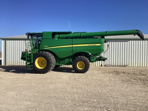 2024 John Deere S770 Equipment Image0