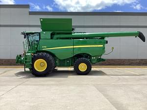2024 John Deere S770 Image