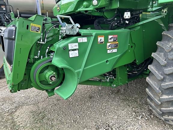 Image of John Deere S770 equipment image 3