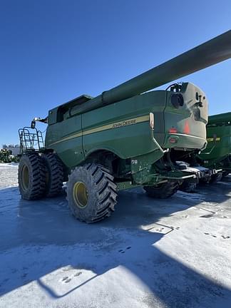 Image of John Deere S770 equipment image 3