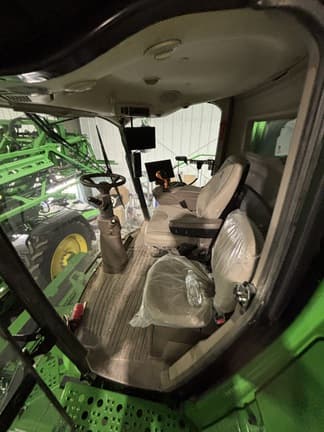 Image of John Deere S770 equipment image 2