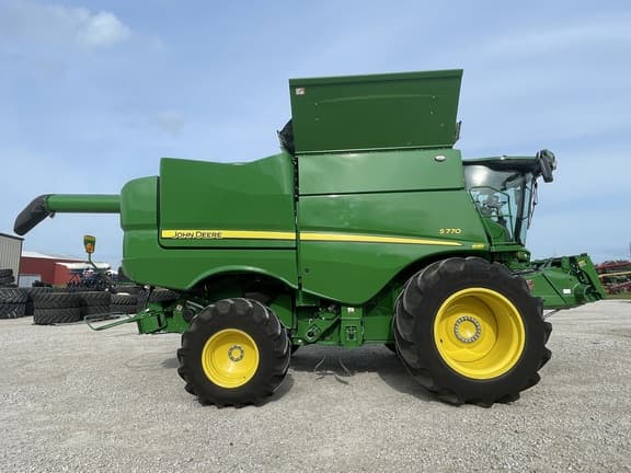 Image of John Deere S770 equipment image 3