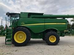Image of John Deere S770 equipment image 1