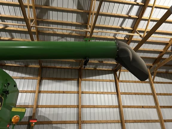 Image of John Deere S770 equipment image 3