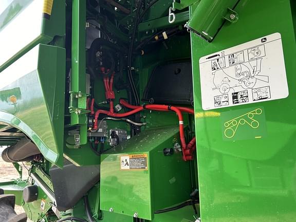 Image of John Deere S770 equipment image 3