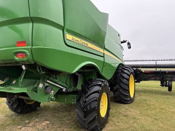 Image of John Deere S770 equipment image 3