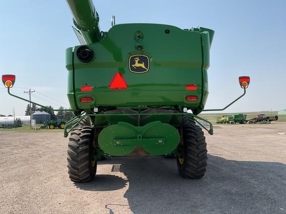 Image of John Deere S770 equipment image 3