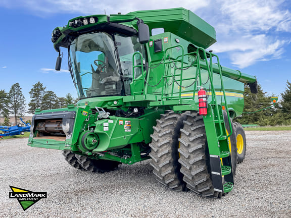 2024 John Deere S770 Equipment Image0
