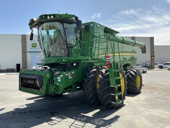 Image of John Deere S770 Primary image