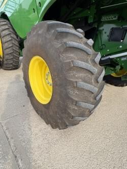 Image of John Deere S770 equipment image 3