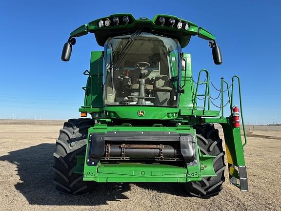 Image of John Deere S770 equipment image 2