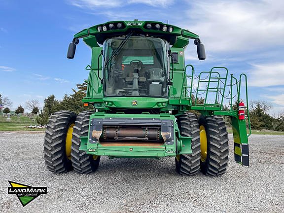 Image of John Deere S770 equipment image 1