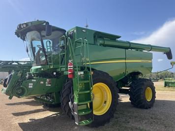 Main image John Deere S770