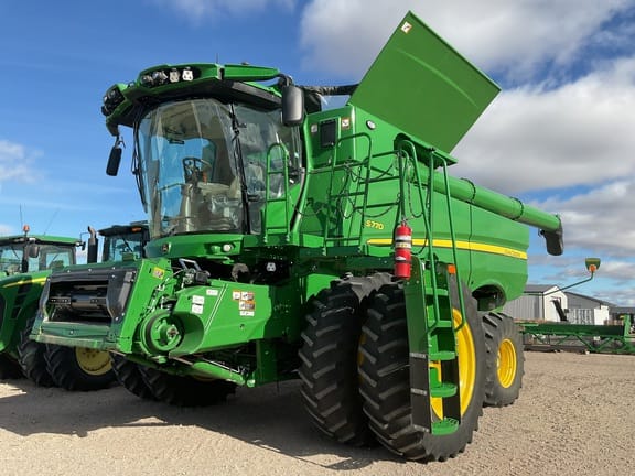 2024 John Deere S770 Equipment Image0