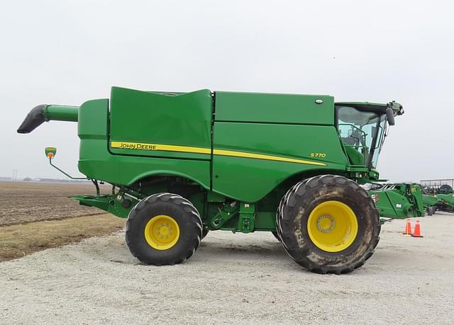 Image of John Deere S770 equipment image 3