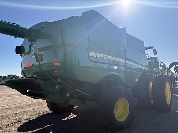 Image of John Deere S770 equipment image 3