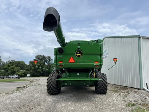Image of John Deere S770 equipment image 4