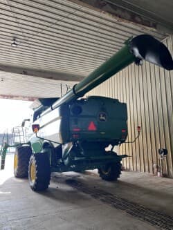 Image of John Deere S770 equipment image 2