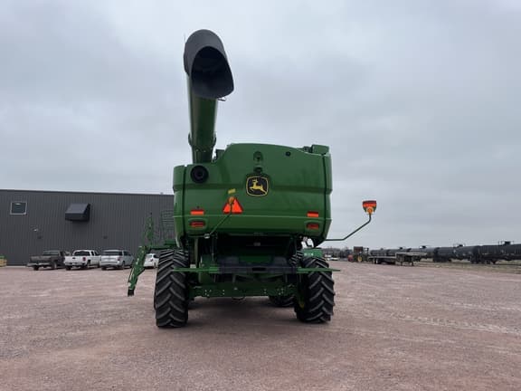 Image of John Deere S770 equipment image 4