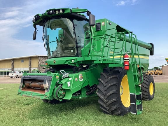 2024 John Deere S770 Equipment Image0